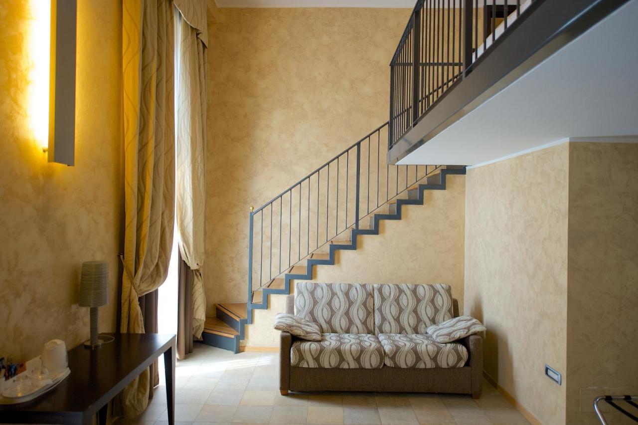Best Western Crystal Palace Hotel Torino Esterno foto