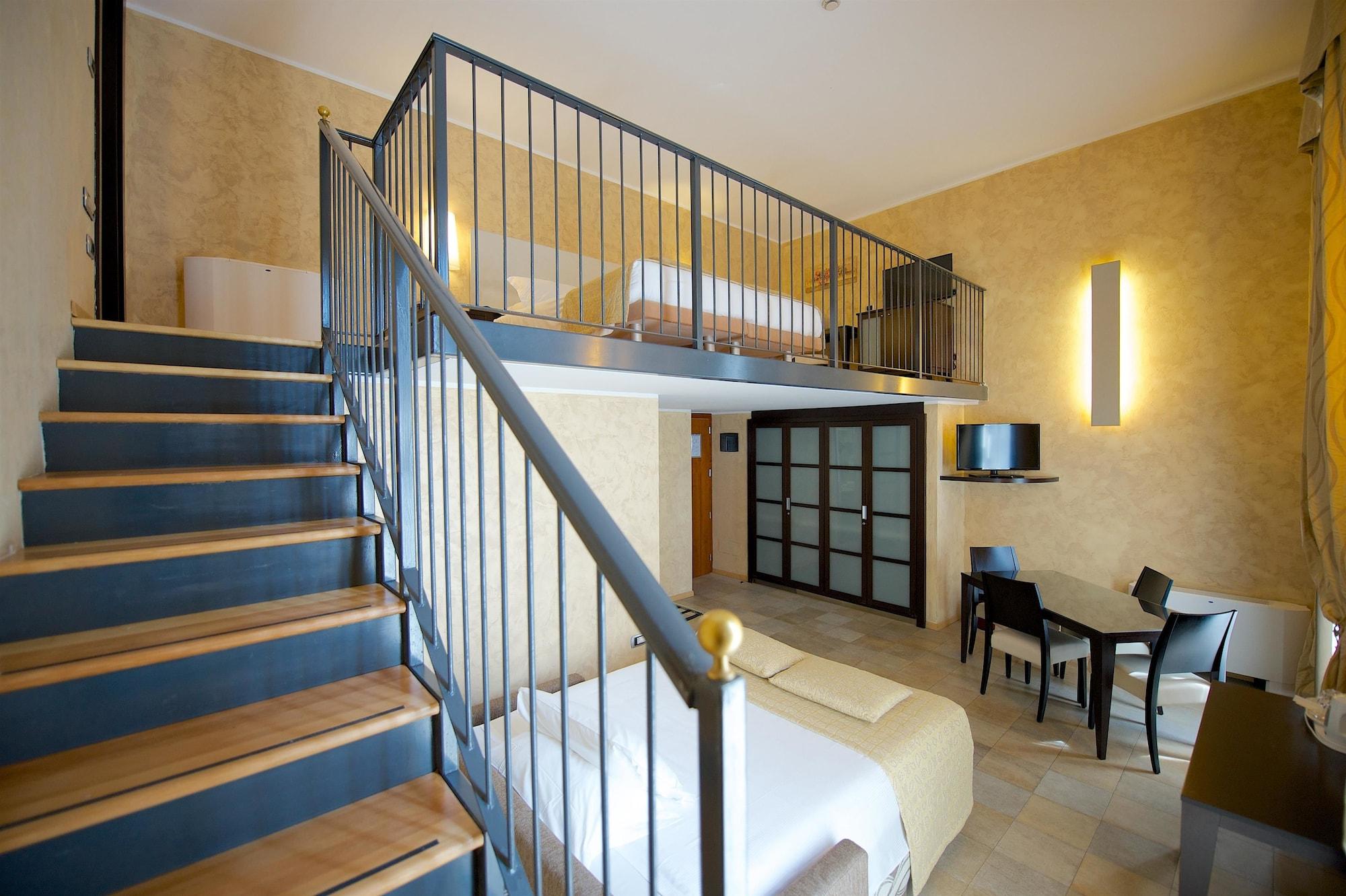 Best Western Crystal Palace Hotel Torino Esterno foto