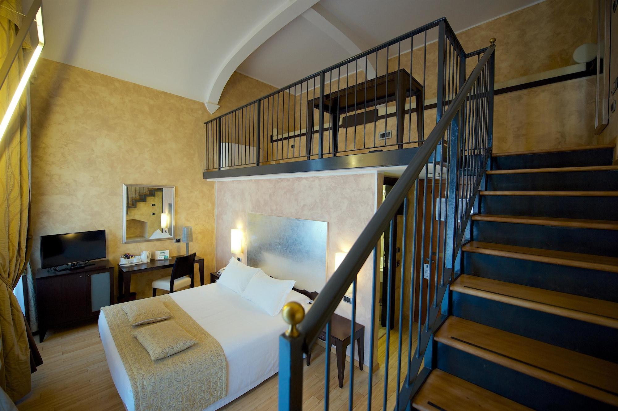 Best Western Crystal Palace Hotel Torino Esterno foto