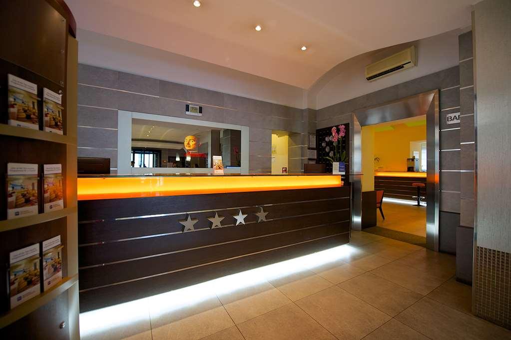 Best Western Crystal Palace Hotel Torino Esterno foto