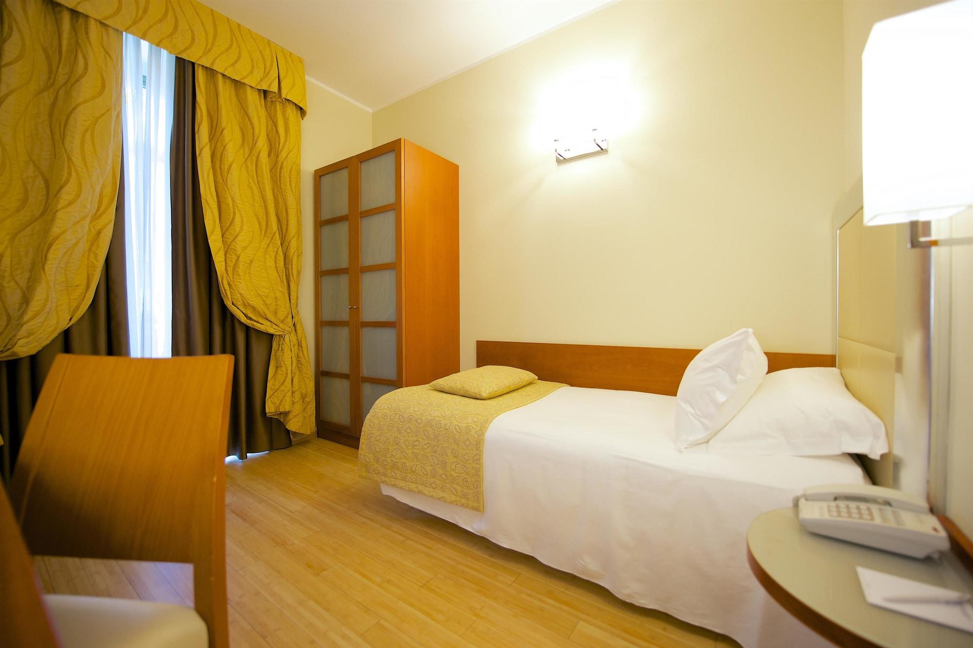 Best Western Crystal Palace Hotel Torino Esterno foto